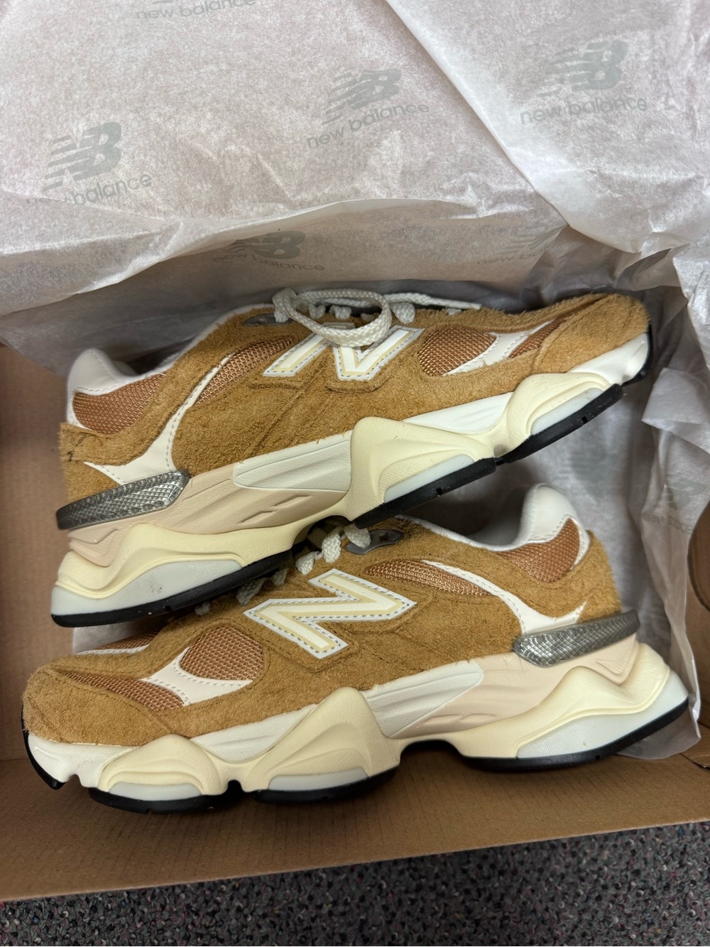 New Balance 9060 Women’s Great Plains Tan & Cream Layered Suede Mesh Sneaker-NEW